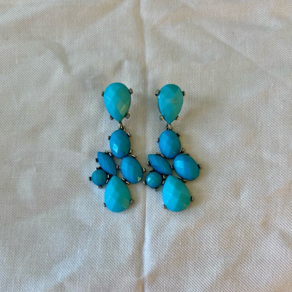 🆕 🍭Blue Statement Earrings 🍭 🆕 - Picture 4 of 4